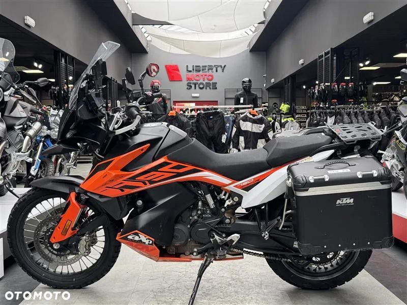 KTM Adventure - 5