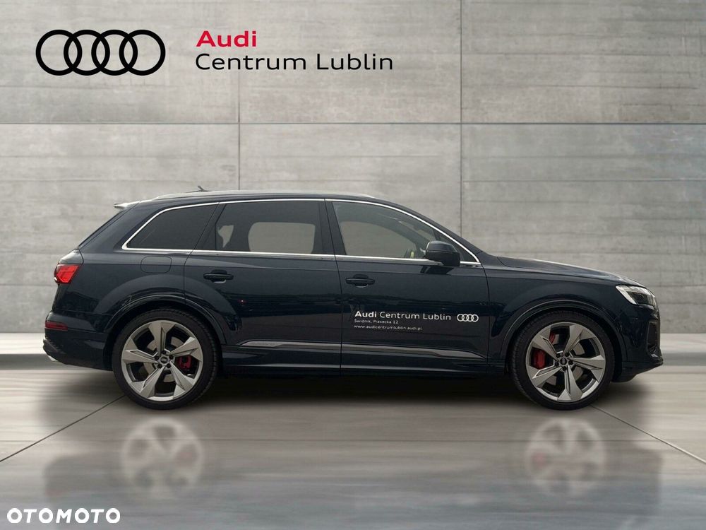 Audi Q7 - 7