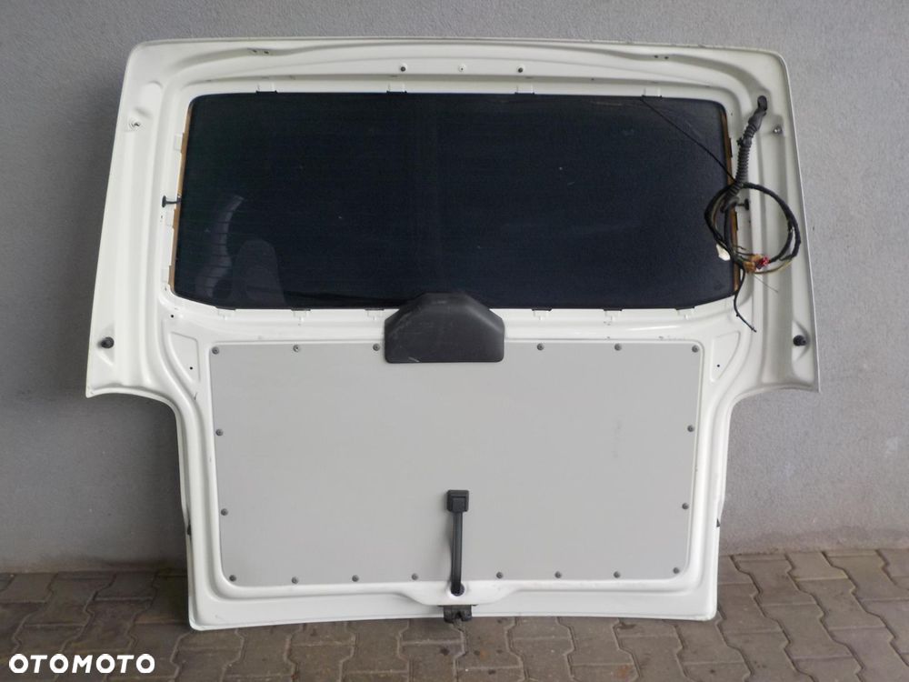 VW T5 KLAPA TYŁ TYLNA Z SZYBĄ - 10