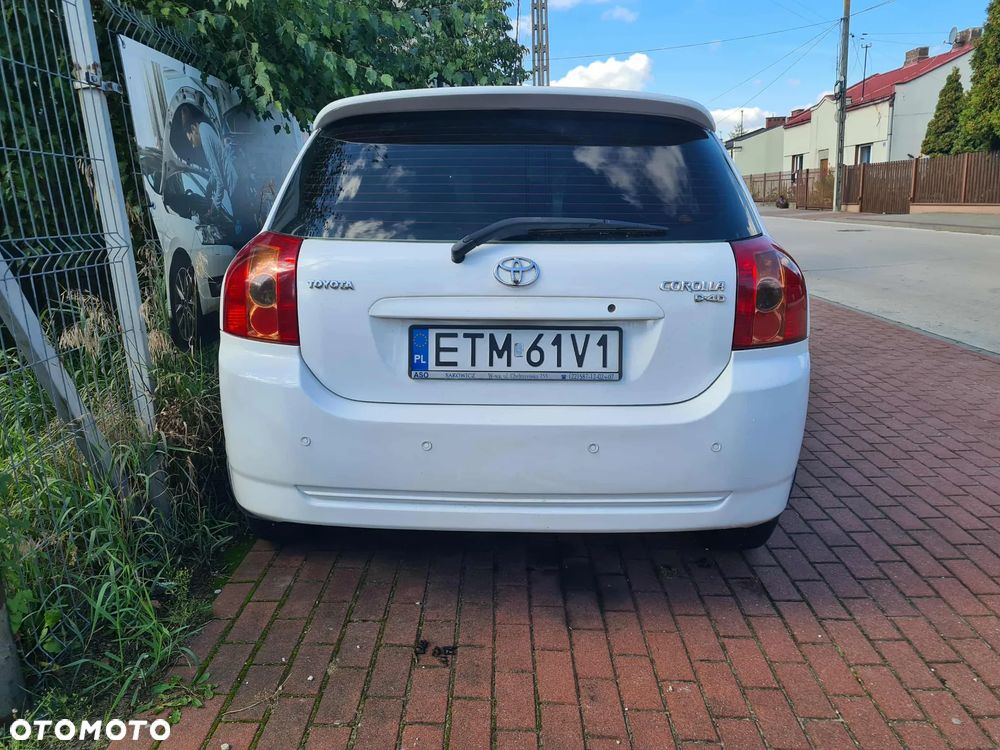 Toyota Corolla 1.4 D-4D Dynamic - 2
