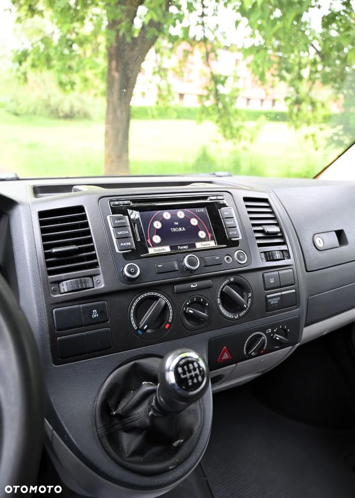 Volkswagen Transporter - 32