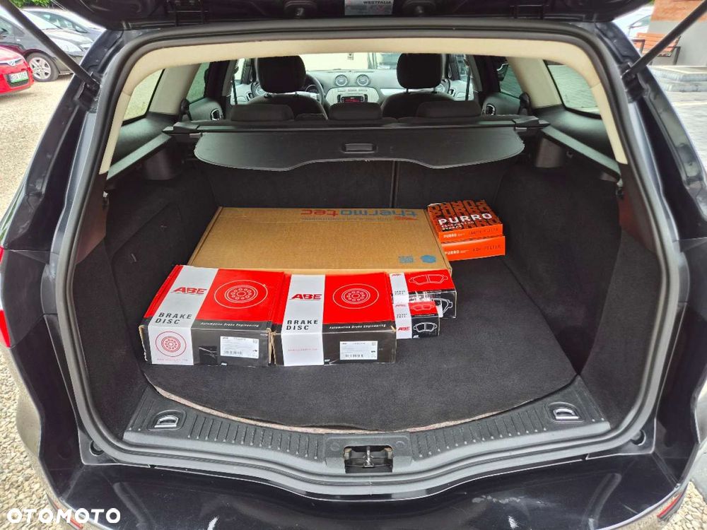 Ford Mondeo 2.0 TDCi Titanium - 18
