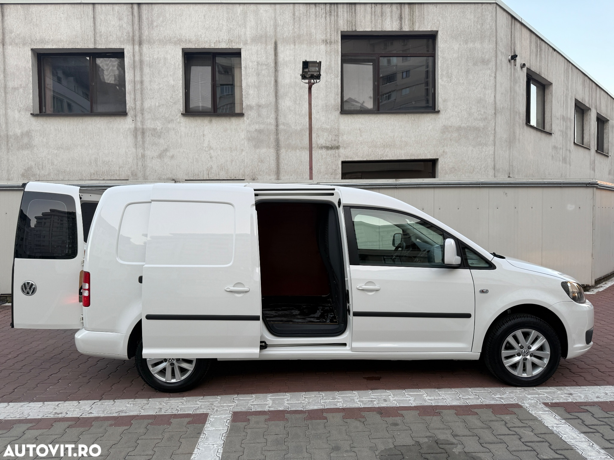Volkswagen Caddy 1.6 TDI (7-Si.) BMT Maxi Startline - 20