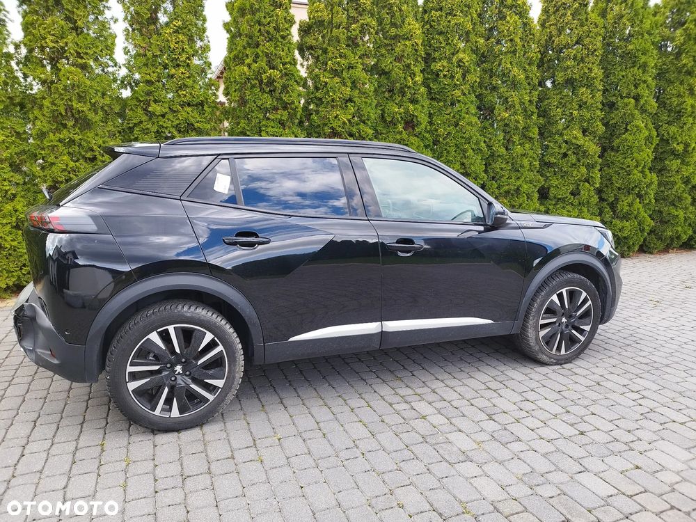 Peugeot 2008 PureTech 155 EAT8 GT - 10