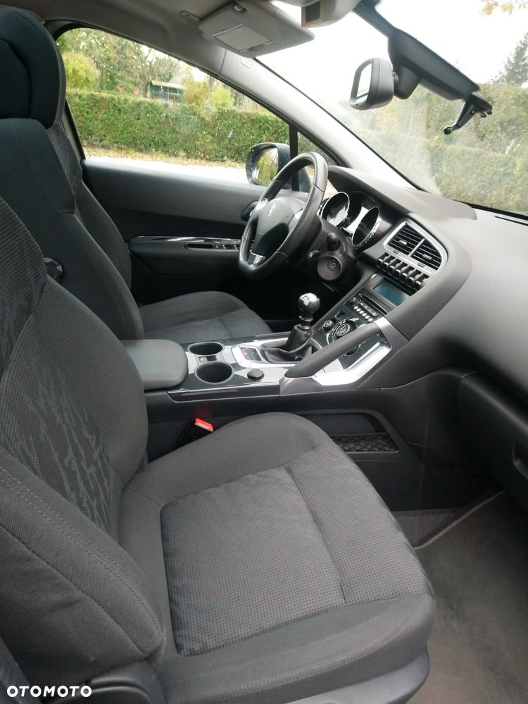 Peugeot 3008 HDi 150 Allure - 17