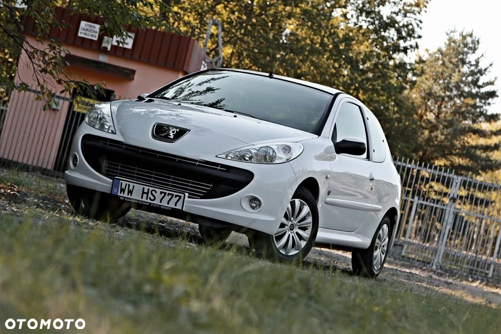 Peugeot 206 plus 206+ 75 Street Racing - 2