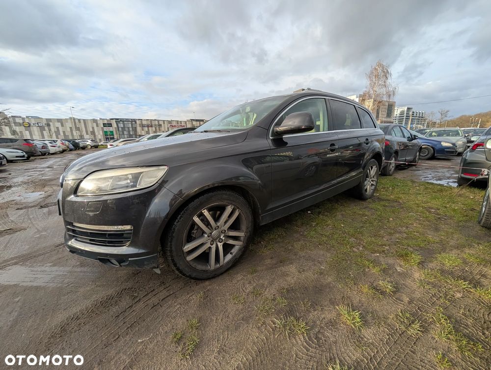 Audi Q7 3.0 TDI Quattro Tiptronic - 5
