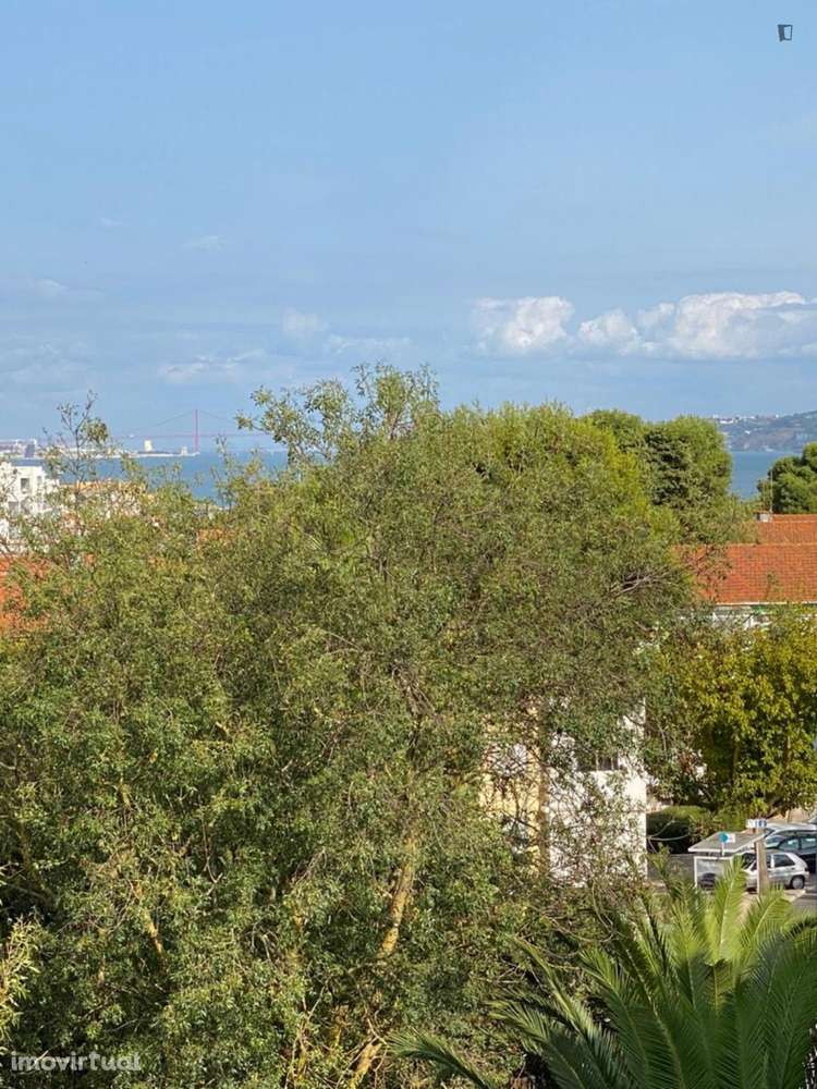 Quarto - localizado em Oeiras Lisbon - Grande imagem: 3/12