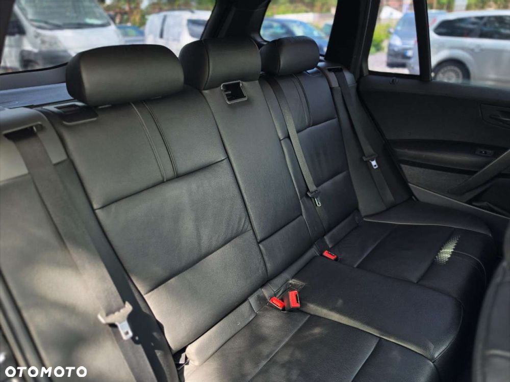 BMW X3 - 28