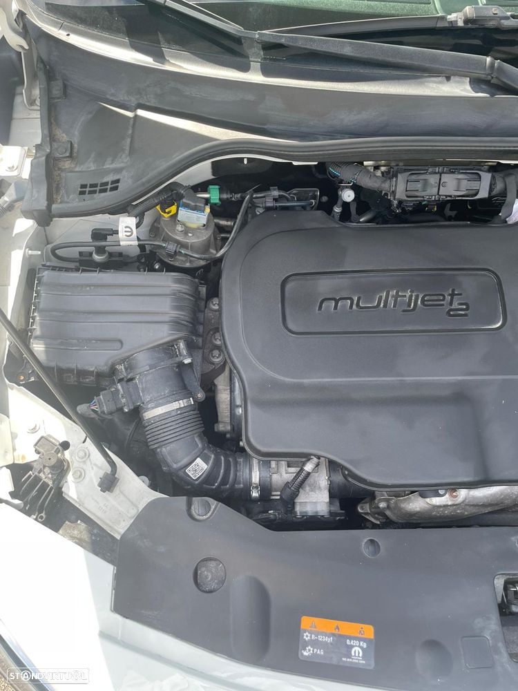 Fiat Tipo Station Wagon 1.6 M-Jet Lounge - 20