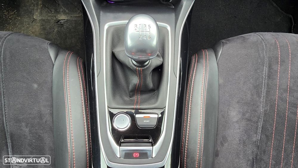 Peugeot 308 1.6 e-THP GT - 39