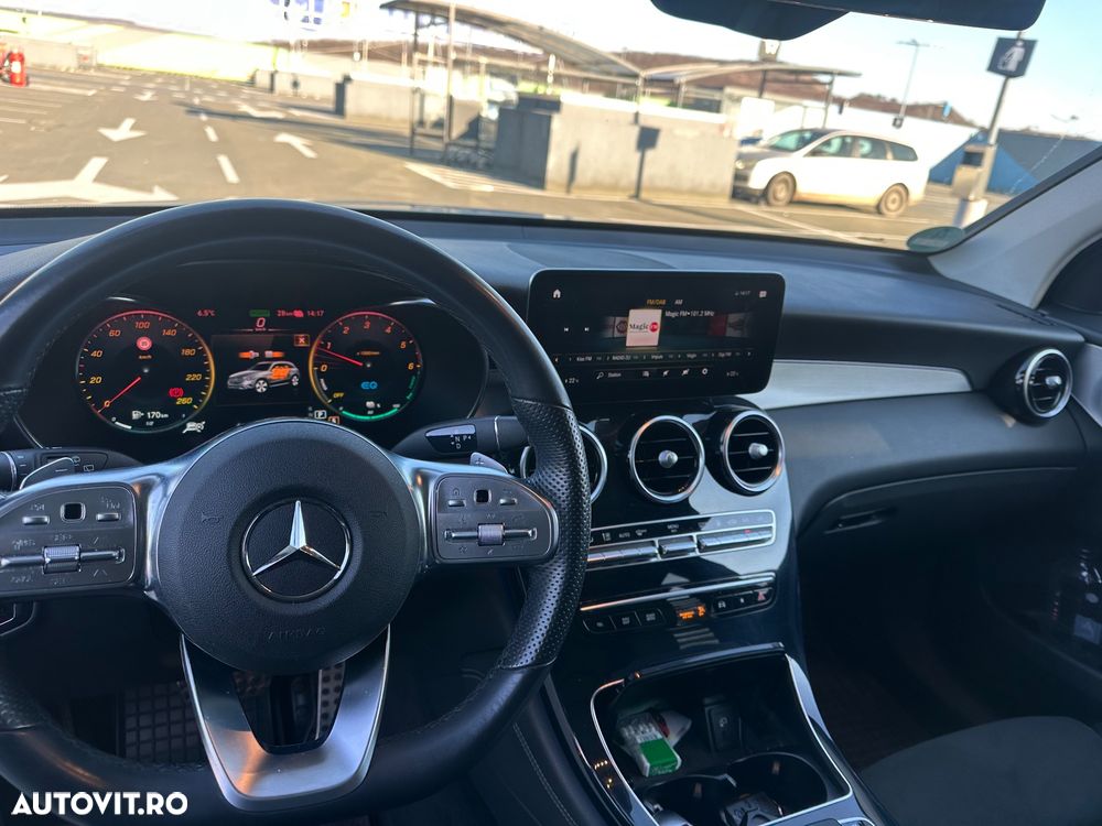 Mercedes-Benz GLC - 7