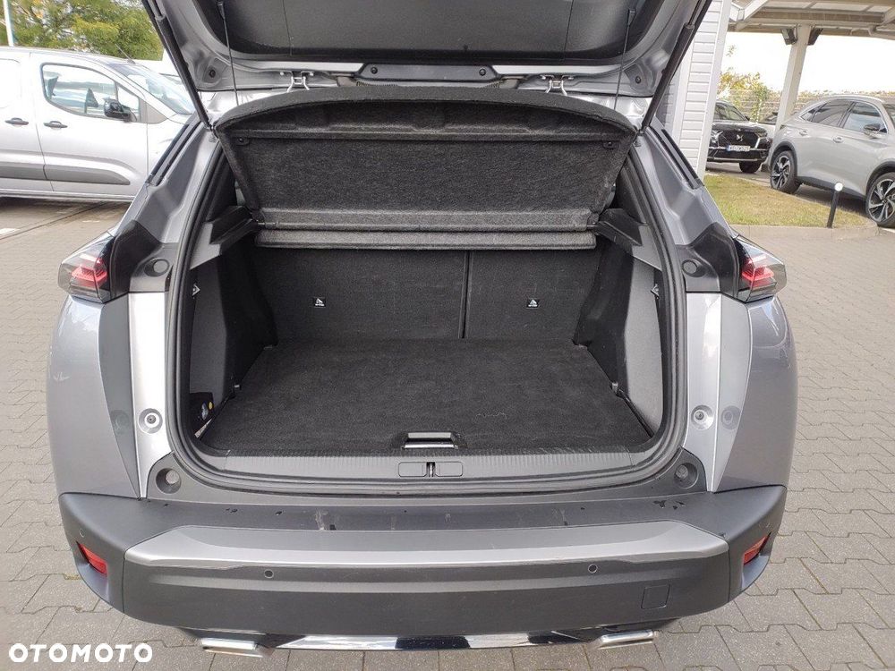 Peugeot 2008 PureTech 130 Allure S&S EAT8 - 6