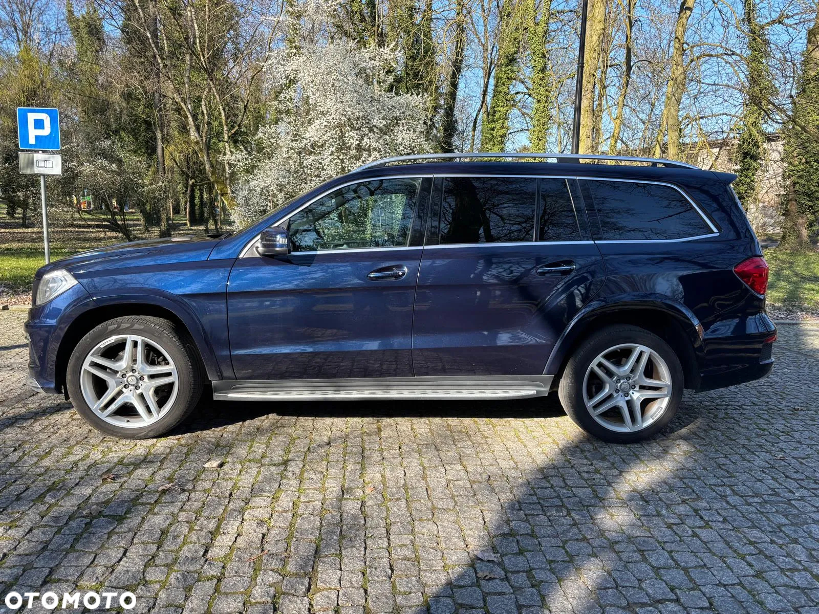 Mercedes-Benz GL 400 4-Matic - 2