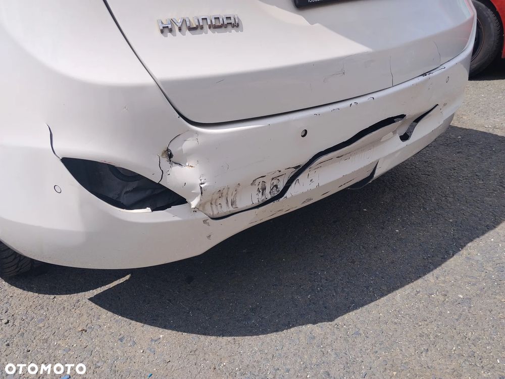 Hyundai i30 - 16