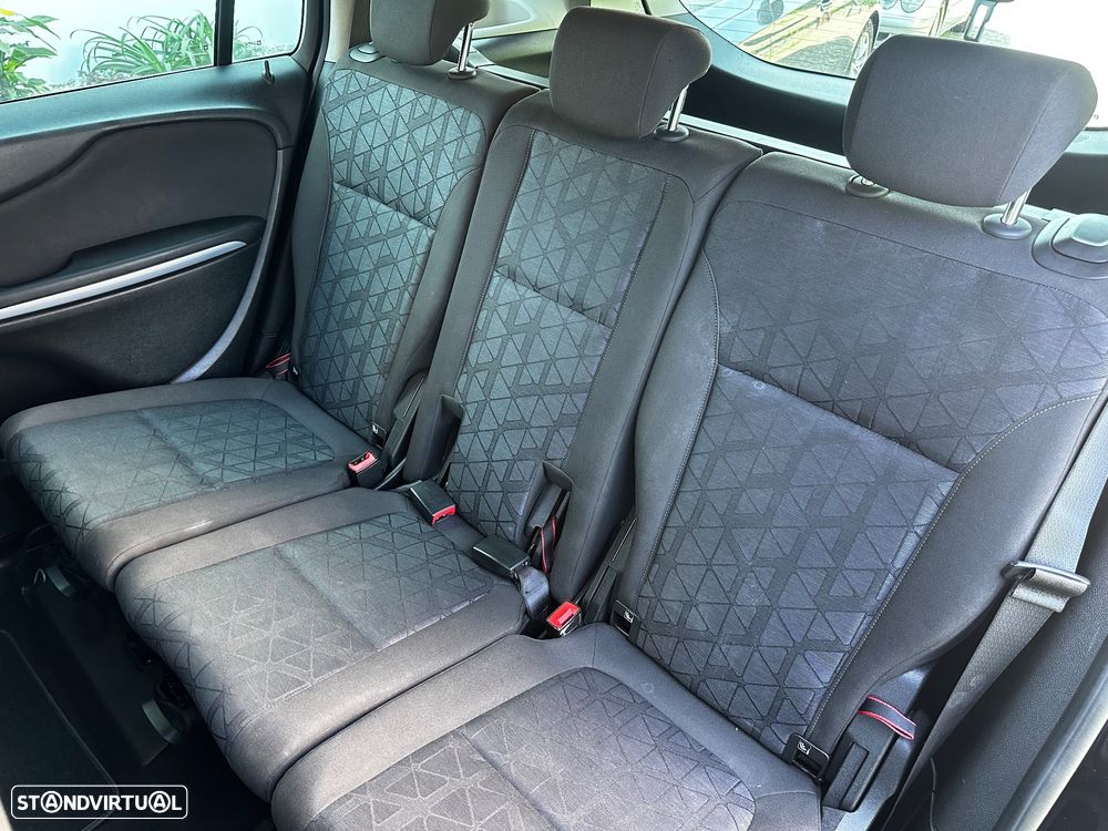 Opel Zafira 1.6 CDTi 120 Anos S/S - 27