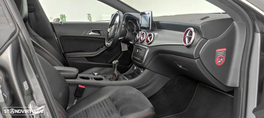 Mercedes-Benz CLA 180 - 22