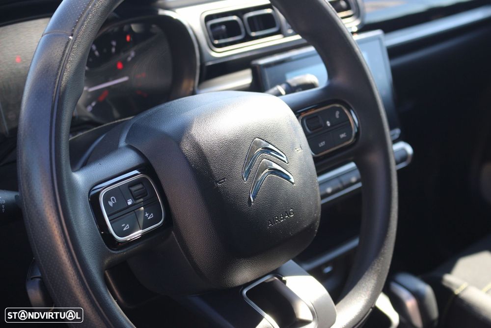 Citroën C3 1.2 PureTech Shine EAT6 - 26