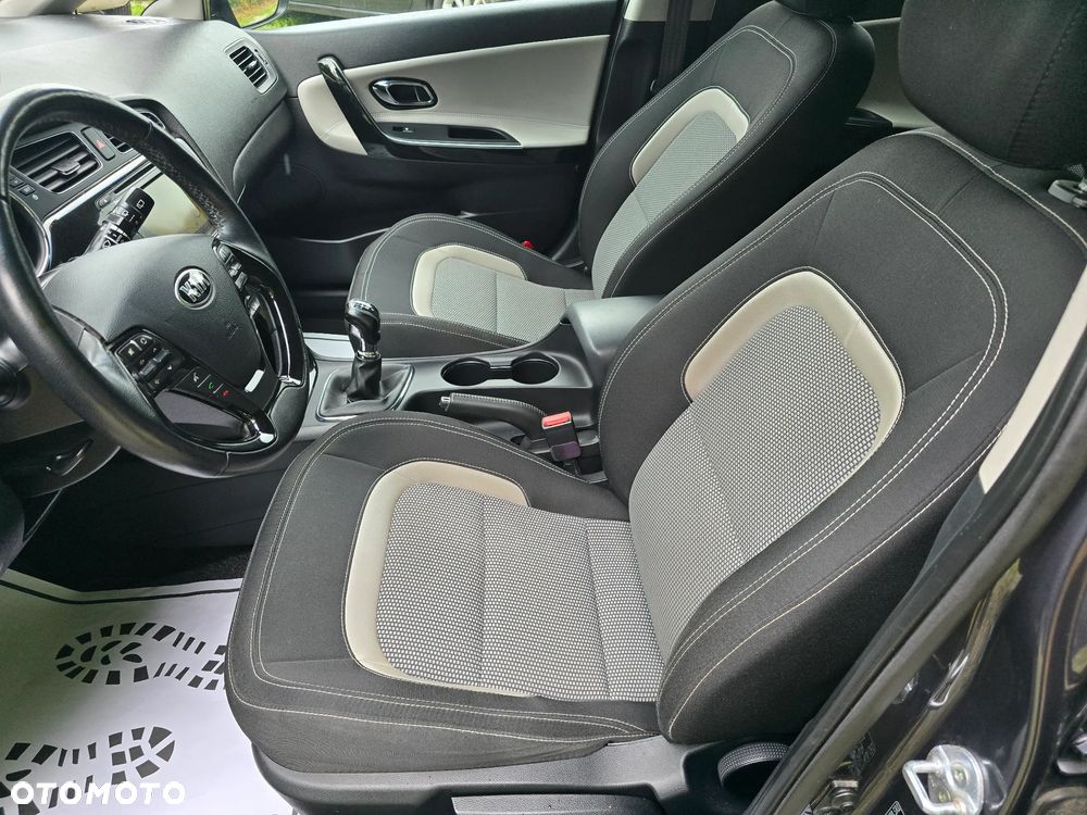 Kia Ceed 1.6 GDI Spirit - 15