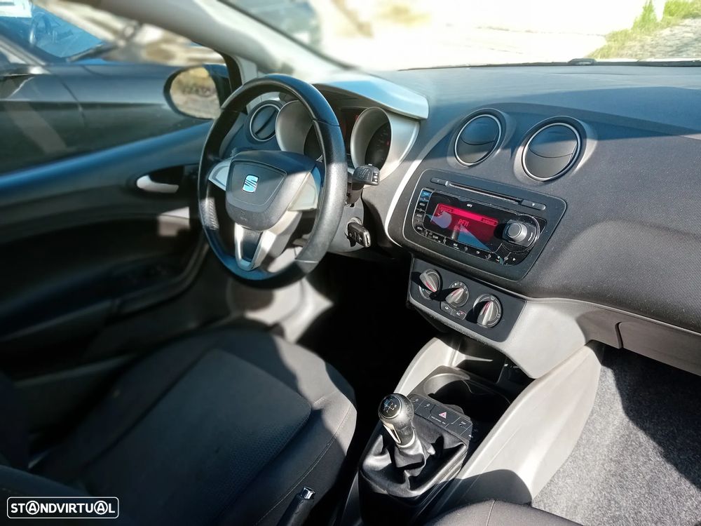 SEAT Ibiza ST 1.2 TDI Style DPF - 12