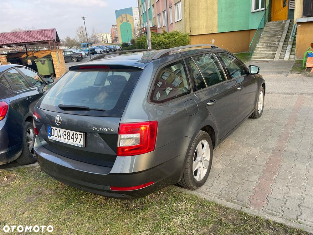 Skoda Octavia 1.6 TDI Ambition - 17