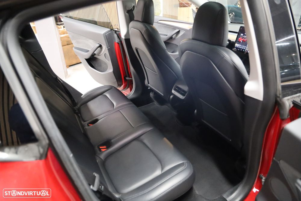Tesla Model Y Long Range Tração Integral - 12