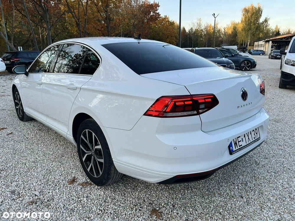 Volkswagen Passat 2.0 TDI EVO Business DSG - 6