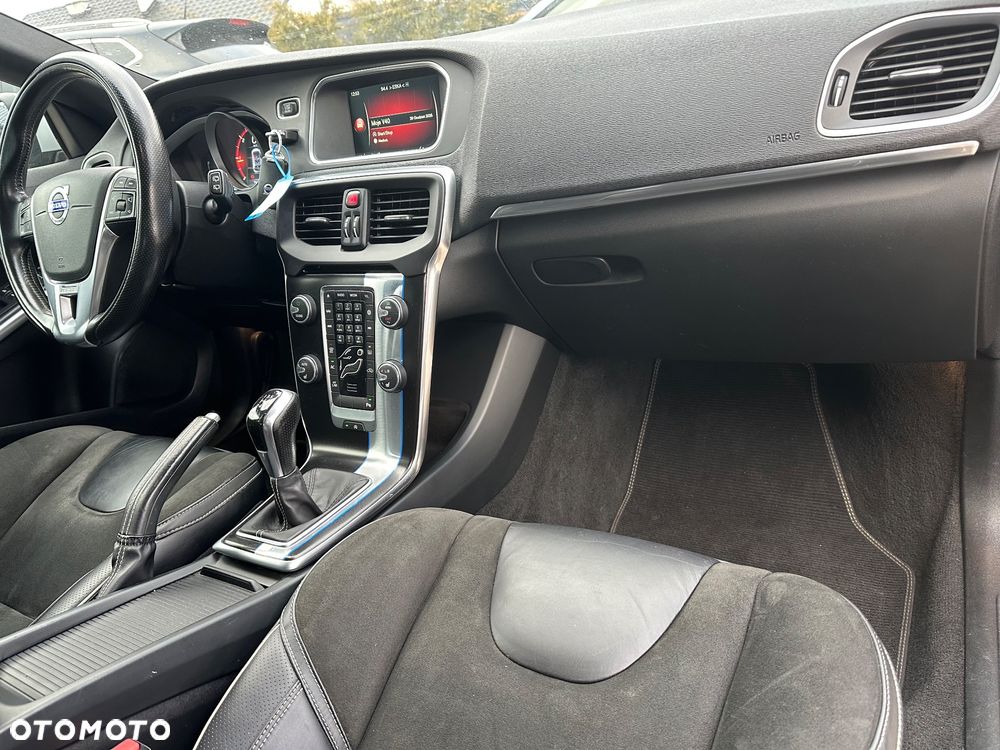 Volvo V40 D2 RDesign - 27