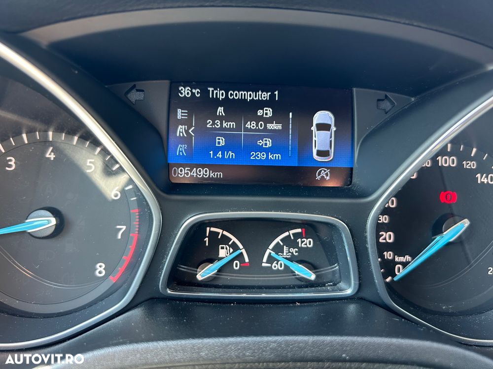 Ford Focus - 9