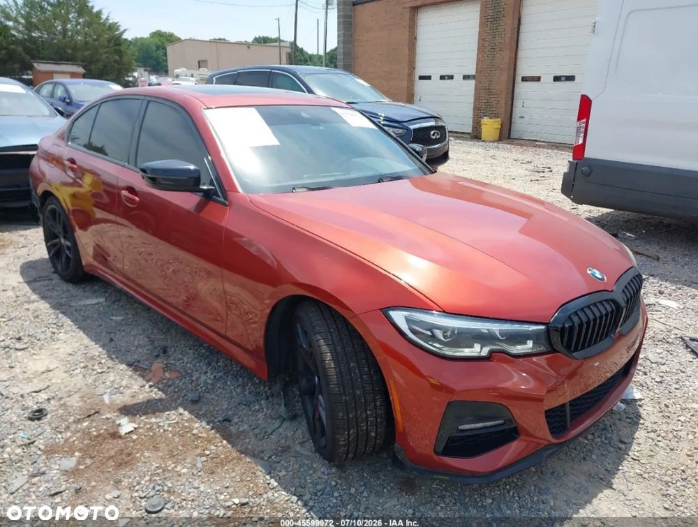 BMW Seria 3 330i xDrive M Sport - 3