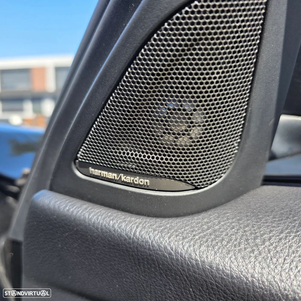 BMW 320 d Aut. Sport Line - 12