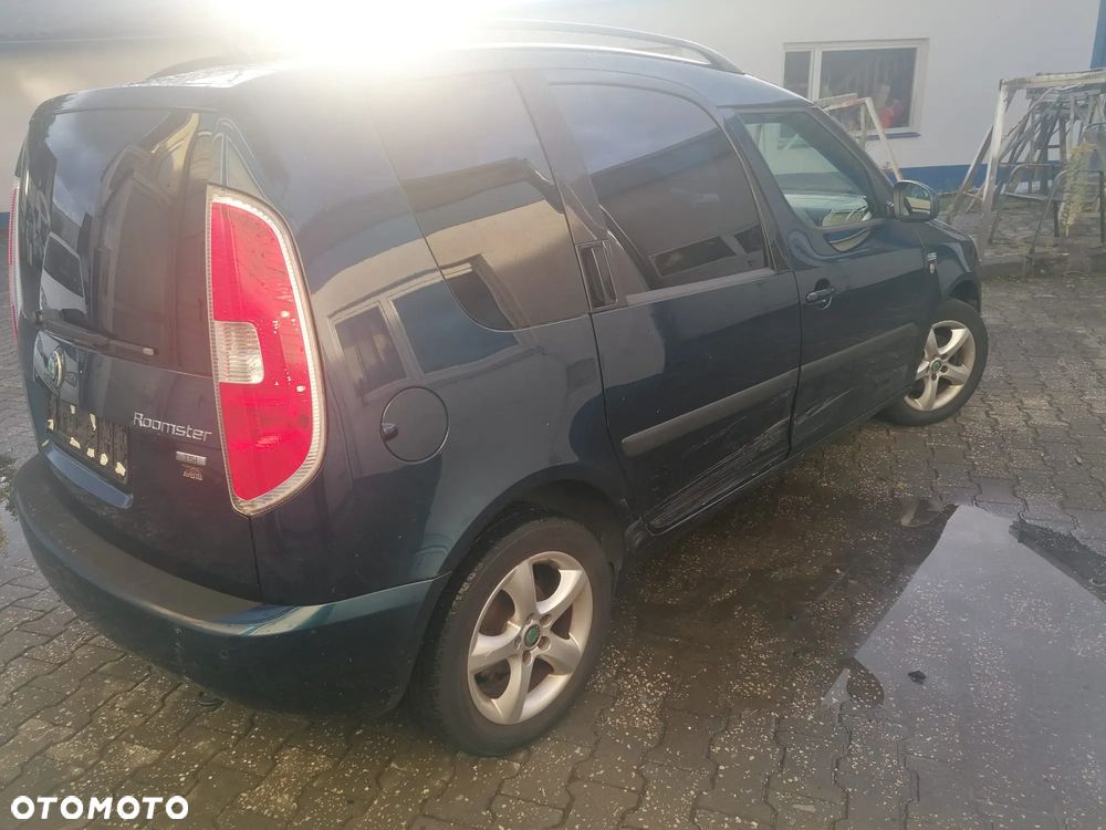 Skoda Roomster 1.2 TSI FAMILY - 4