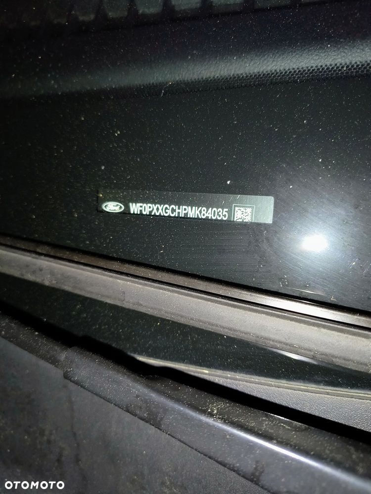 Ford Focus 1.5 EcoBoost ST-Line X - 14