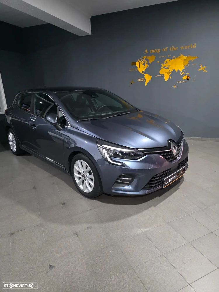 Renault Clio - 1