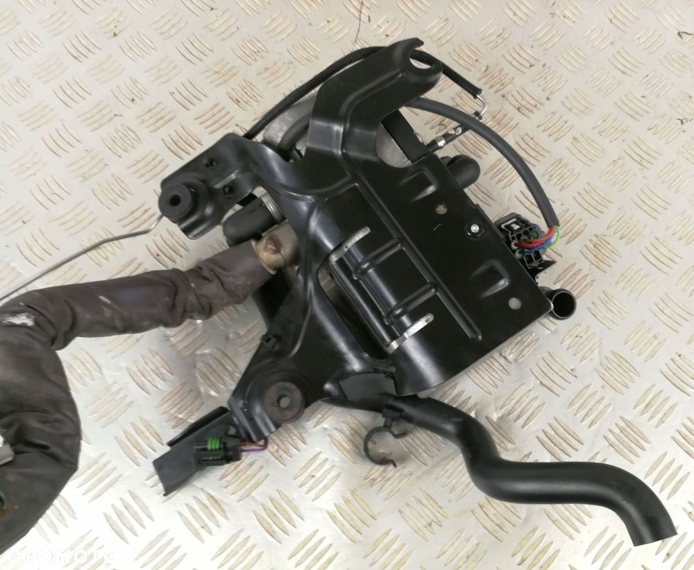 AV61-18K646-BH webasto ogrzewanie postojowe FORD C-MAX MK2 2010- 2,0 TDCI - 4