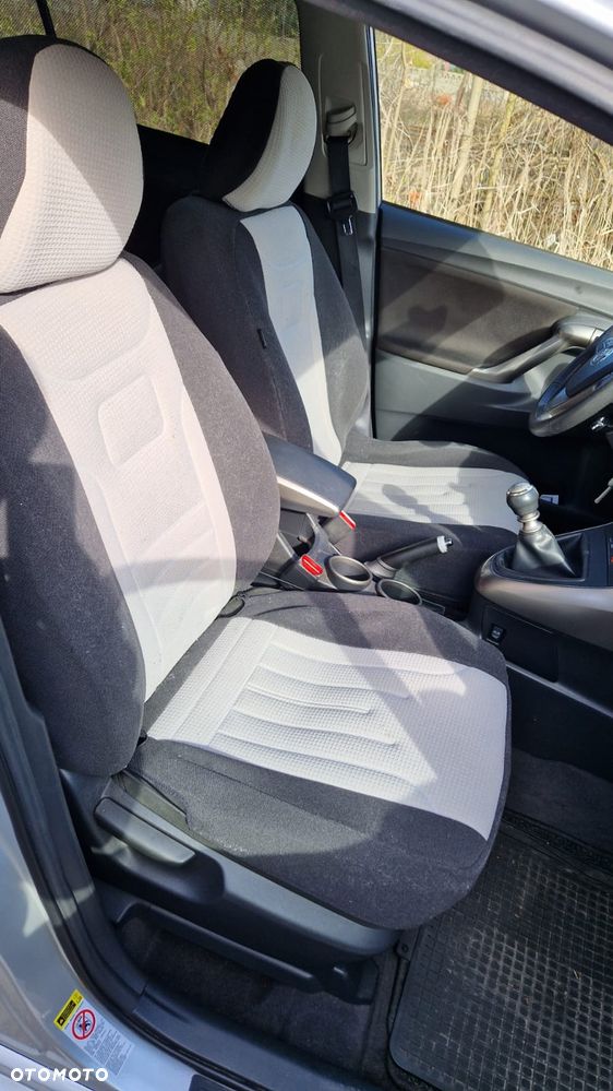 Toyota Verso 2.0 D-4D Executive - 13
