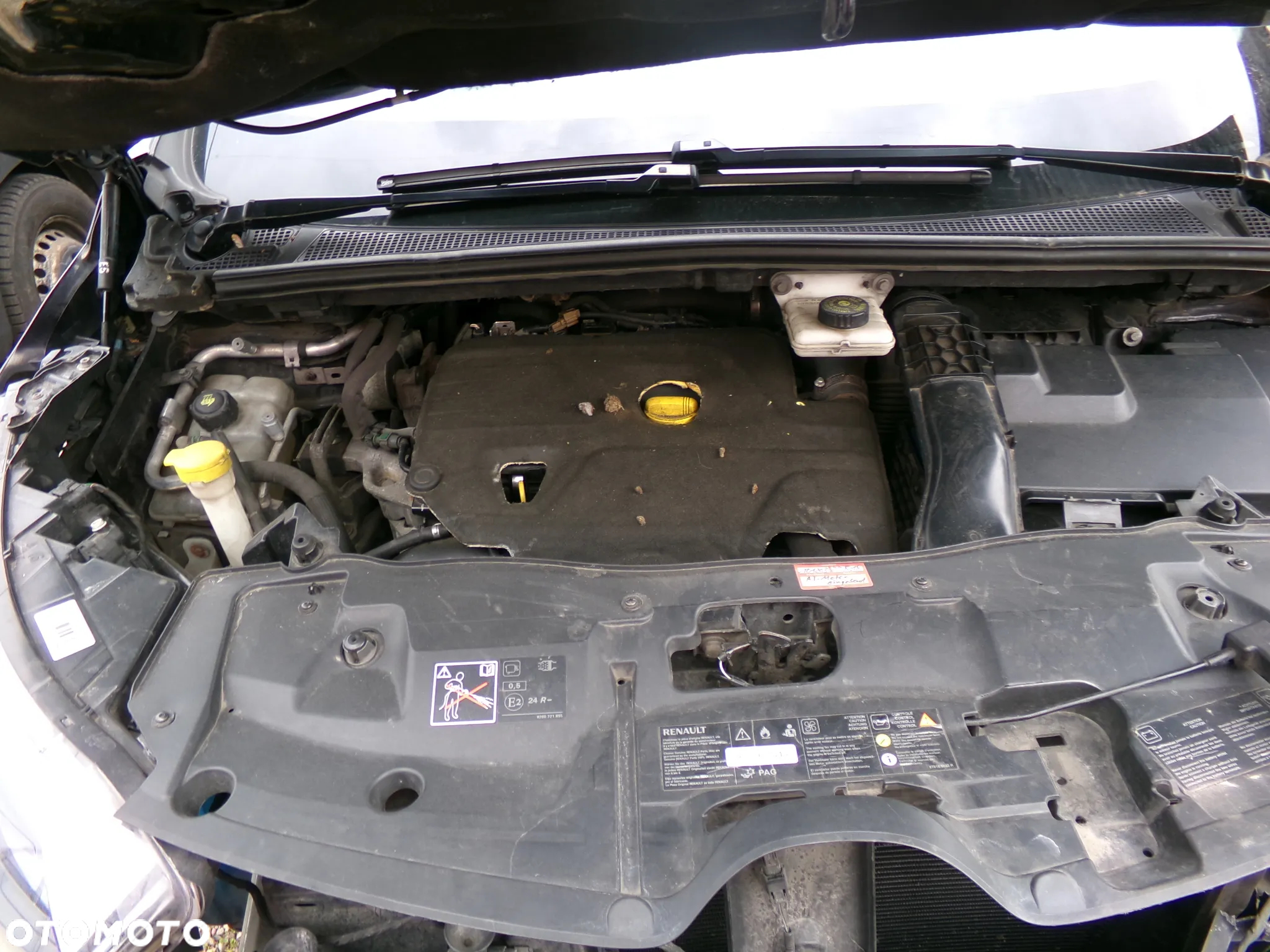 Renault Espace 1.6 dCi Energy Initiale Paris EDC 7os - 24