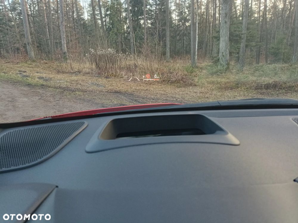 Toyota Yaris Hybrid 100 Premium - 14