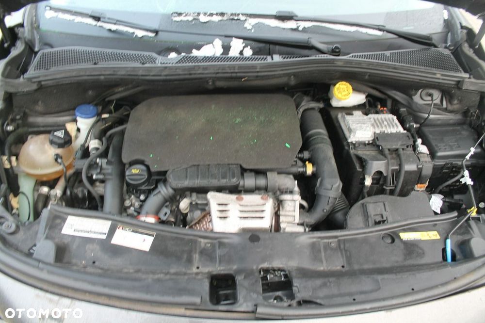 Peugeot 2008 - 13