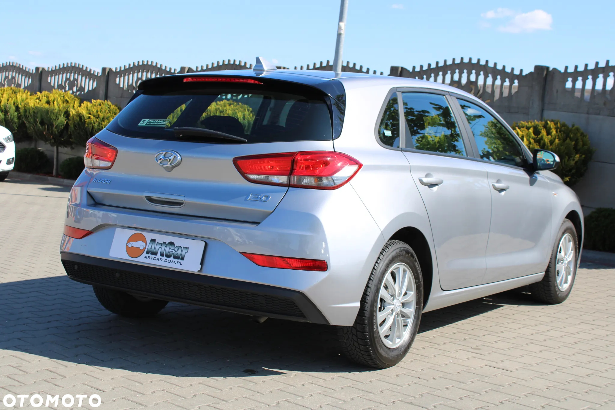 Hyundai i30 1.5 DPI Classic + - 7