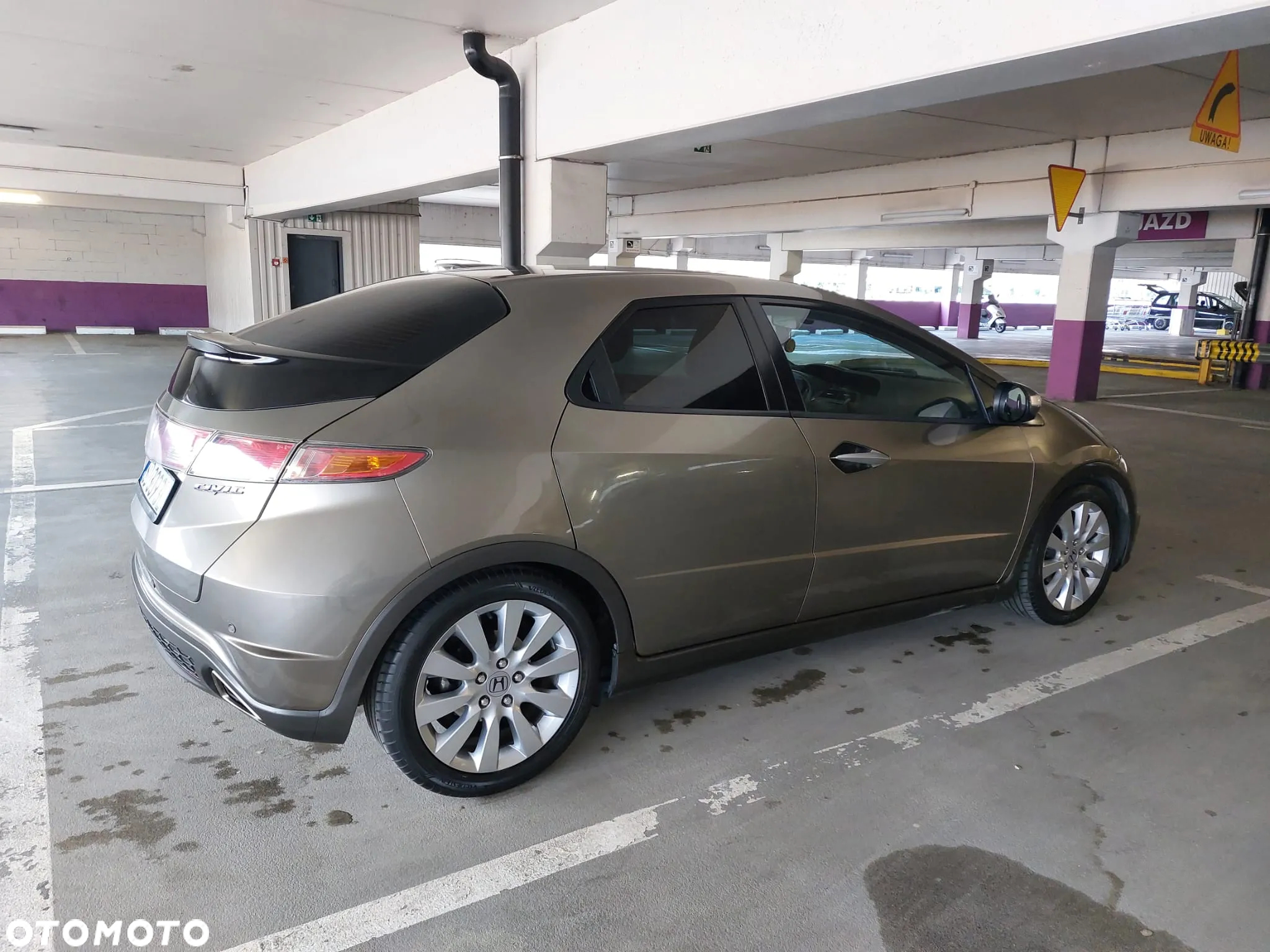 Honda Civic 1.8 Comfort - 9