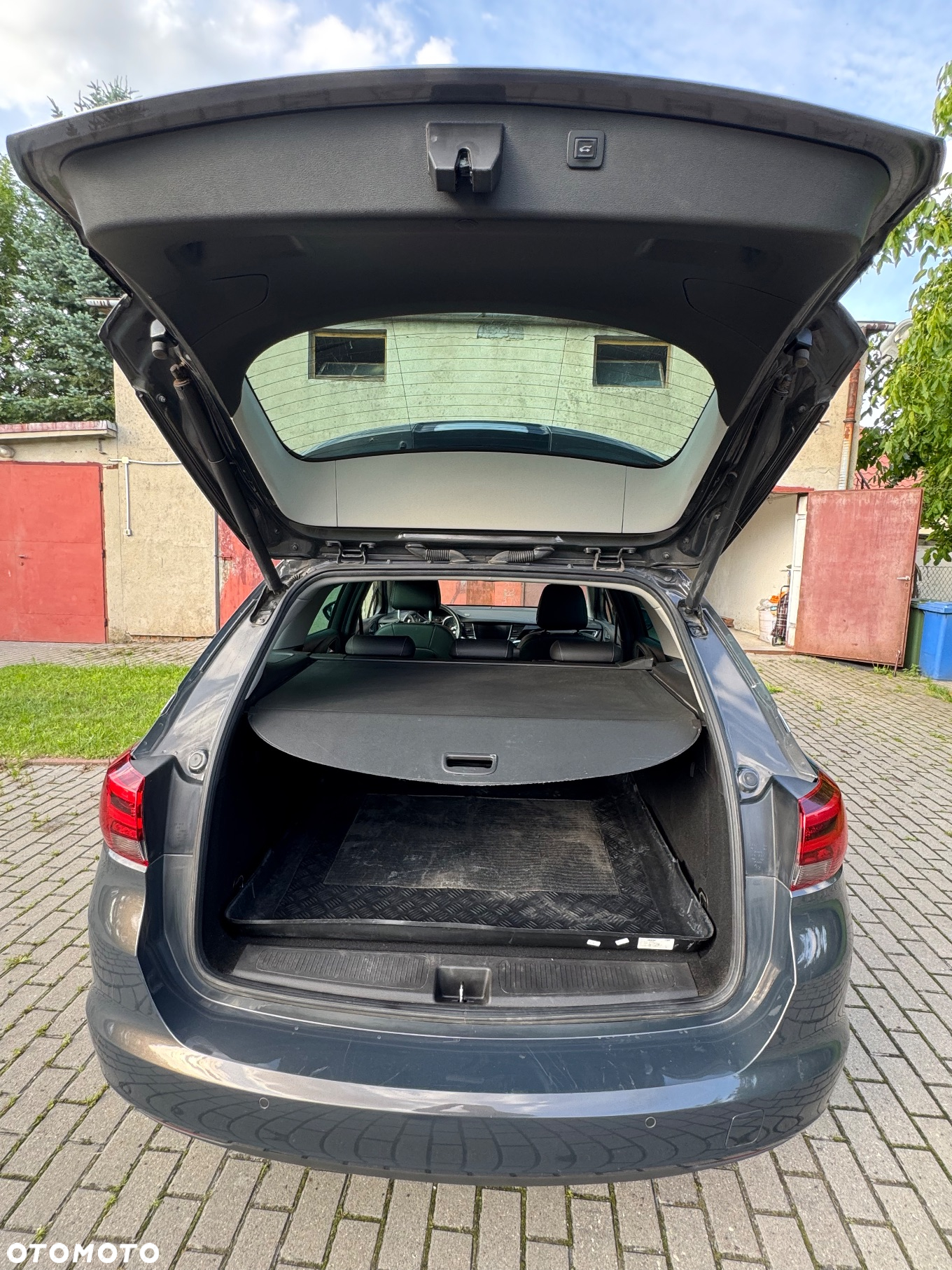 Opel Astra V 1.4 T Elite S&S - 17