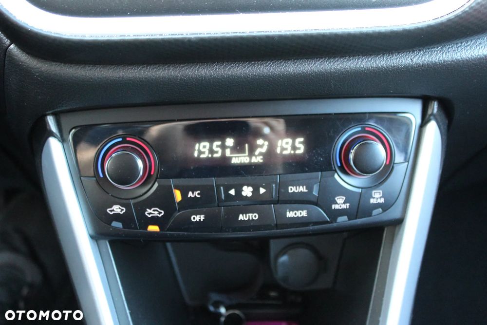 Suzuki SX4 S-Cross 1.6 DDiS 4x2 Comfort - 30