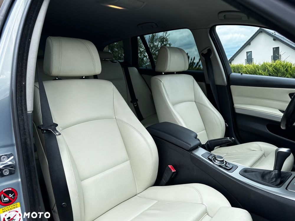 BMW Seria 3 - 27