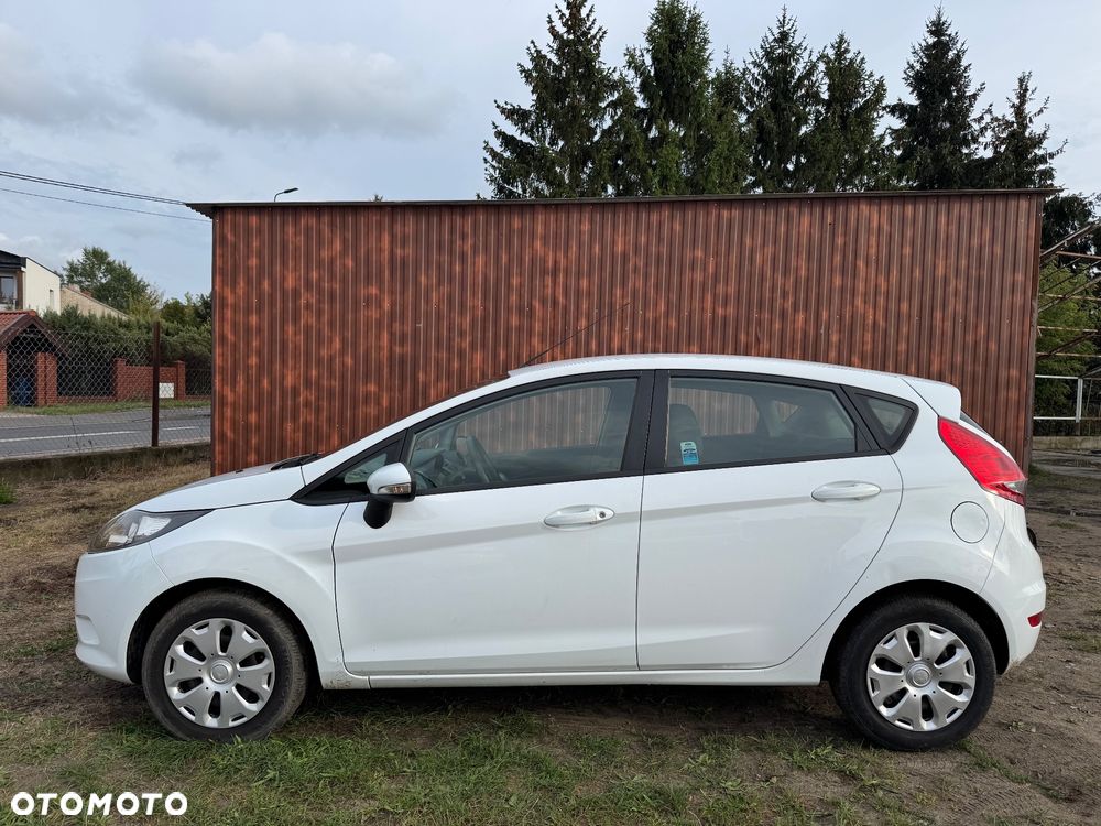 Ford Fiesta 1.25 Ambiente - 13