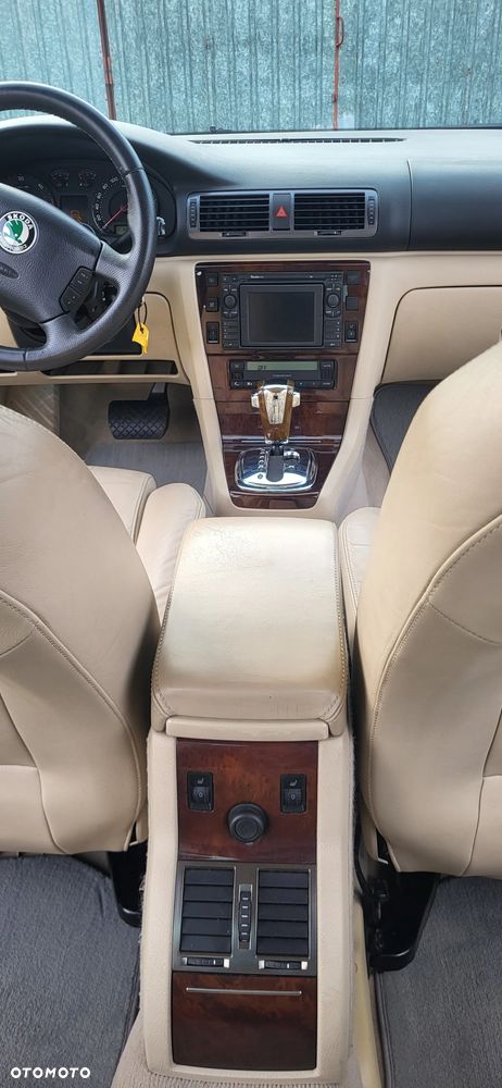 Skoda Superb - 19