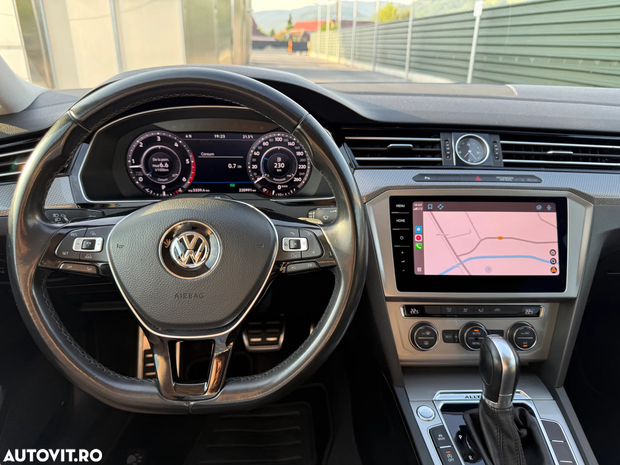 Volkswagen Passat Alltrack 2.0 TDI DSG 4Motion - 10
