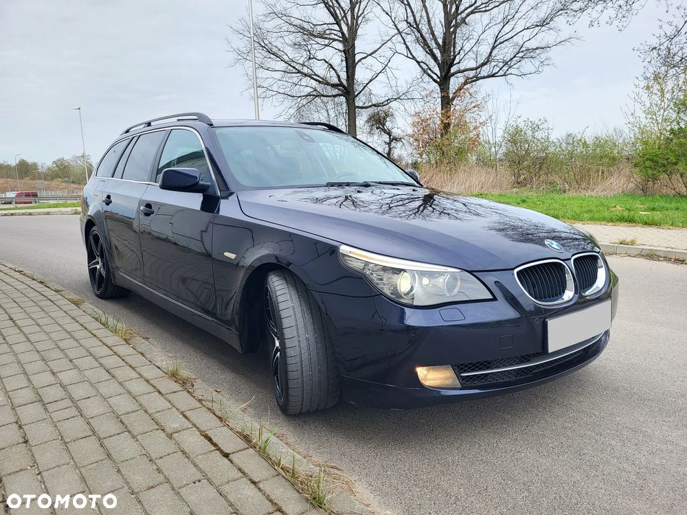 BMW Seria 5 520d Touring - 3