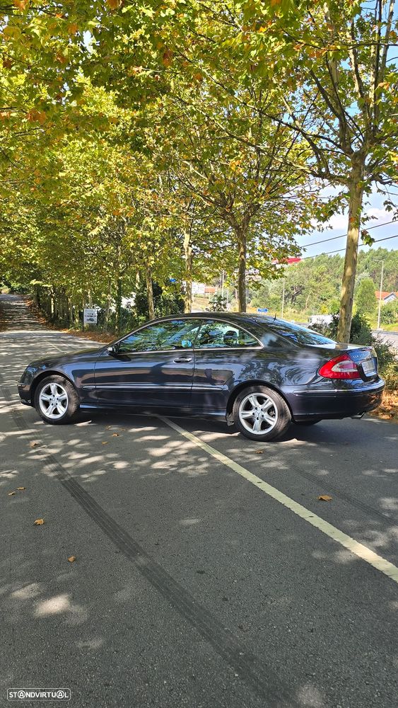 Mercedes-Benz CLK 200 K Avantgarde Aut. - 7