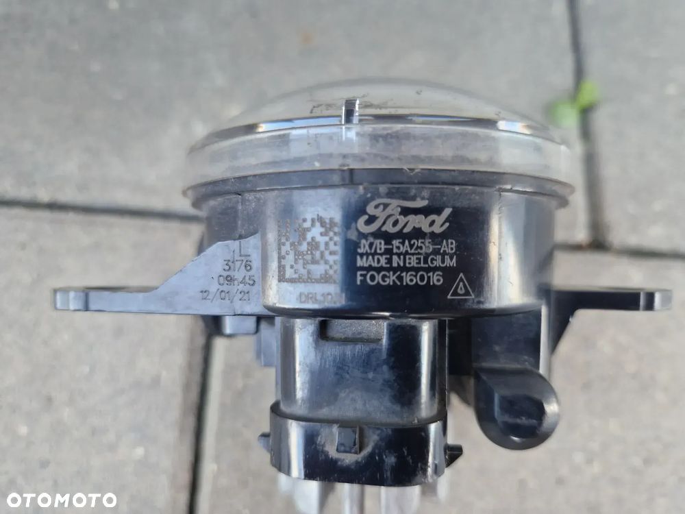 HALOGEN LEWY FORD RANGER, KUGA, PUMA, FOCUS, ESCAPE, MONDEO 2018-- LED - 4